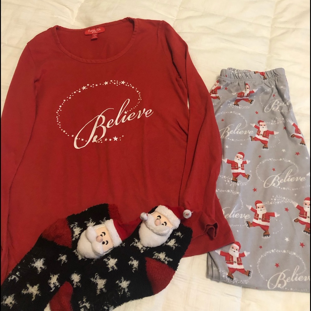 Family PJs Set from Macy’s for Christmas 🎅🏾